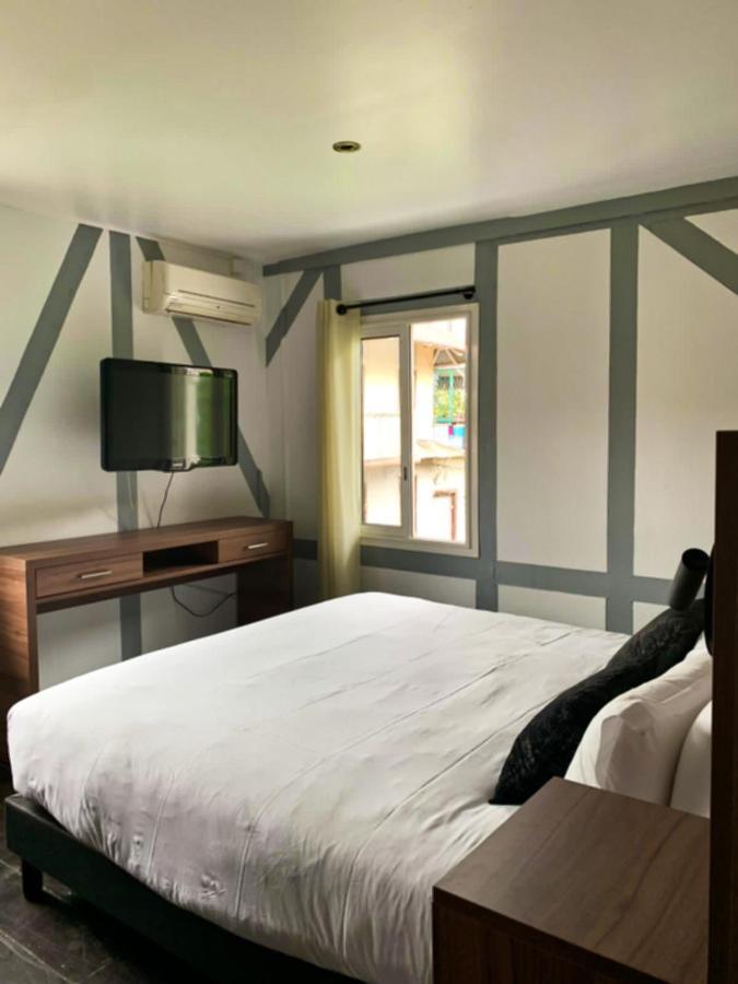 Eclipse Belle Etoile Appart'Hotel 카옌 외부 사진